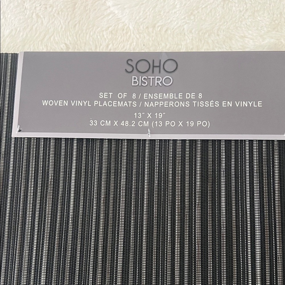 NWT SOHO
BISTRO ok
SET OF 8 /ENSEMBLE DE 8
WOVEN PLACEMATS, PLACEMATS, 13" X 19"